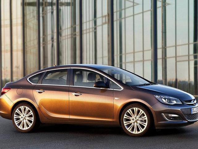 Opel Astra Family - ģimenes automašīna ar lielām iespējām