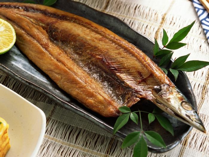 Karstas kūpinātas zivis: recepte ēdienu gatavošanai garšīgu un smaržīgu ēdienu
