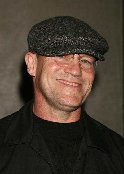 Michael Rooker: biogrāfija un filoloģija